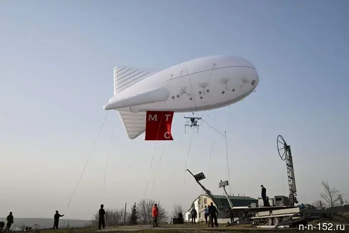 A "flying" cellular tower was tested in Russia.