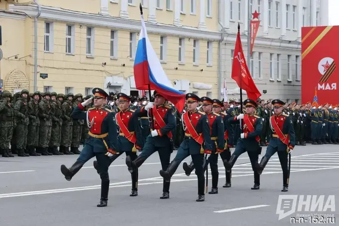 What the Victory Parade in Nizhny Novgorod was like in different years: photos