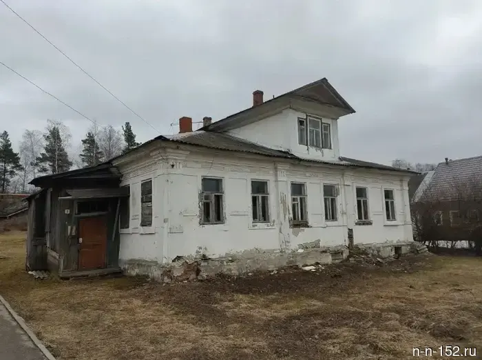 The merchant Ryazanov's house in Gorodets was sold to an investor for 1.9 million rubles.