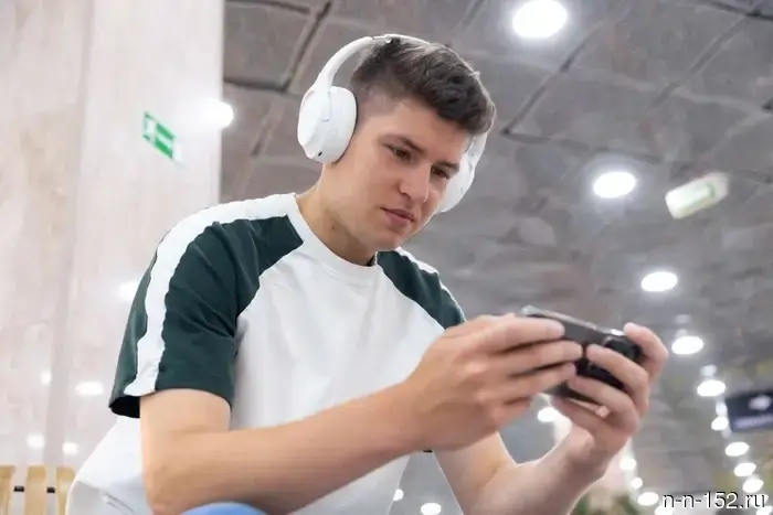 Nizhny Novgorod men think about changing jobs more often than women.