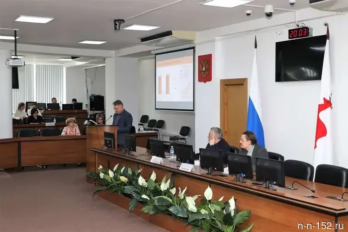 В Гордуме обсудили возведение пяти детских садов в трех районах Нижнего Новгорода.