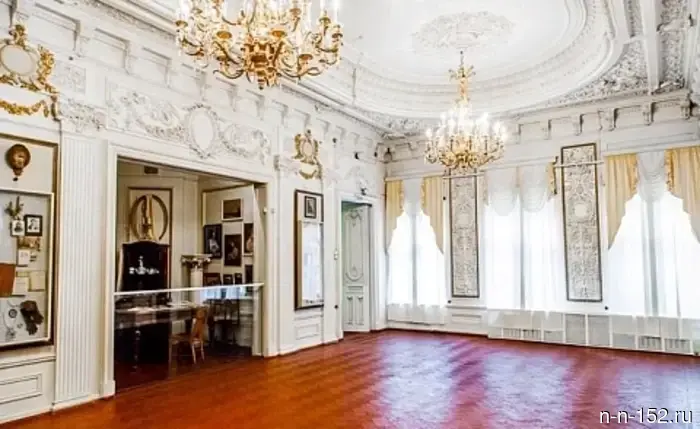 The Gorky Museum is planned to reopen after restoration by the summer of 2026.