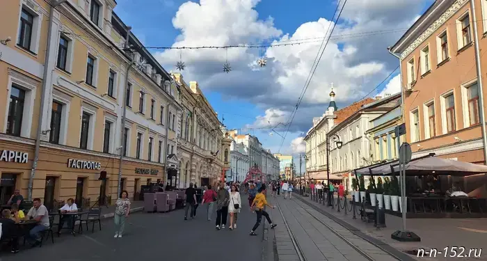 Нижегородца уже три года вынуждают убрать кафе.