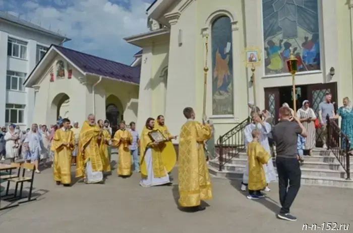 In the Church of Ilyinskoye, they celebrated the feast day and conducted a military-sports game.