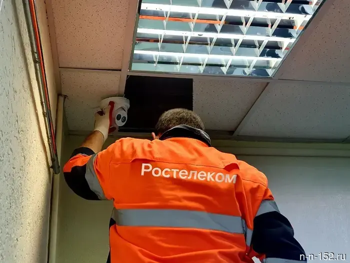 Более 134 тысяч видеокамер «Ростелекома» и нейросеть гарантируют прозрачность ЕГЭ-2026.