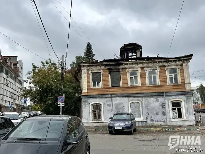 Photos of merchant Guzeev's burned shop in Nizhny Novgorod have been published.