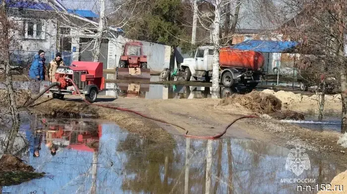 Уровень воды поднялся: затоплено свыше 400 участков в Нижегородской области.