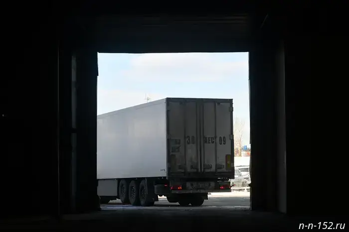 A courier driver was found dead in the cab of a vehicle in Nizhny Novgorod Oblast.