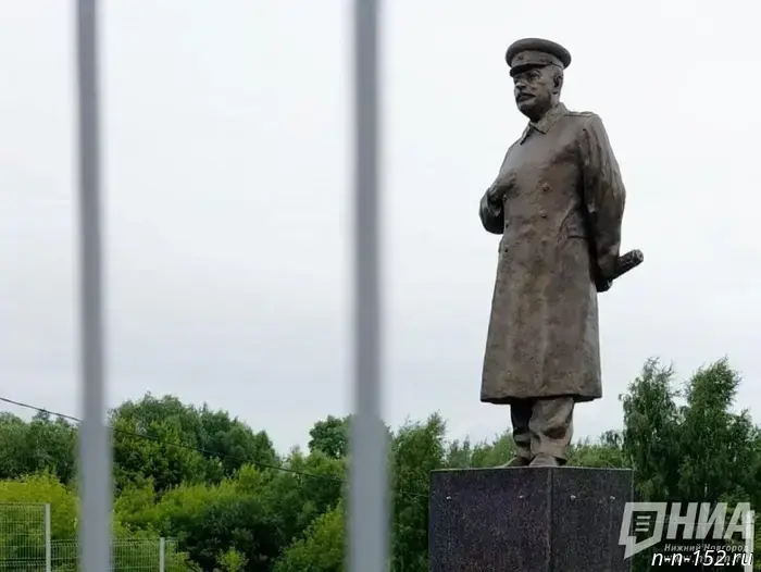 Вопрос о возведении памятника Сталину в Нижнем Новгороде вновь отложен.