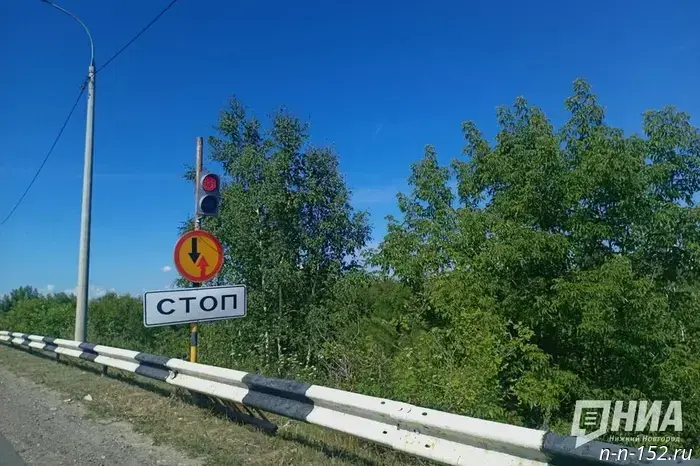 Обрушение временного моста остановило движение в Навашинском районе.