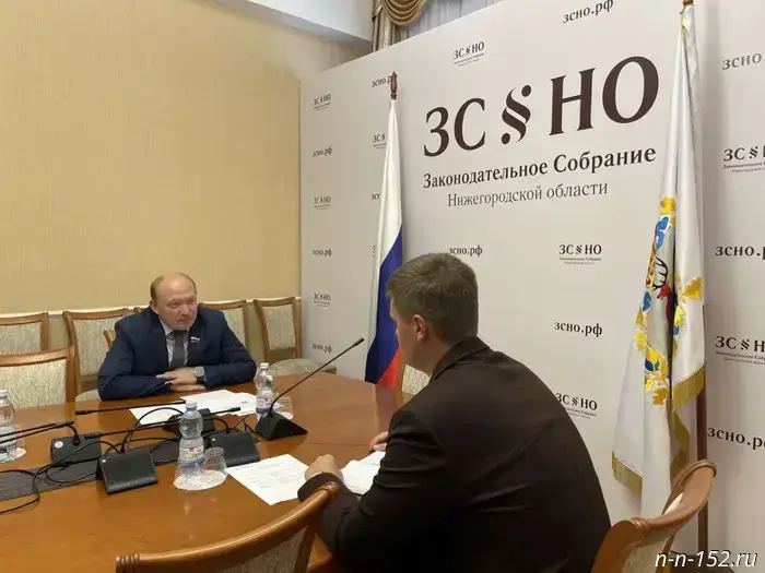 Участники программы "Герои. Нижегородская область" проходят практику в Законодательном собрании Нижегородской области.