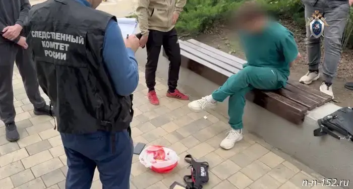 An employee of the Nizhny Novgorod pre-trial detention center wanted to help criminals, but ended up behind bars himself.