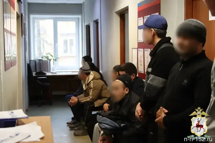 More than 30 immigration violations were found in Nizhny Novgorod stores.