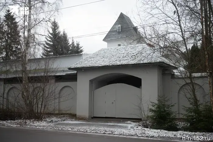 Особняк иностранного агента Александра Невзорова стал государственной собственностью.