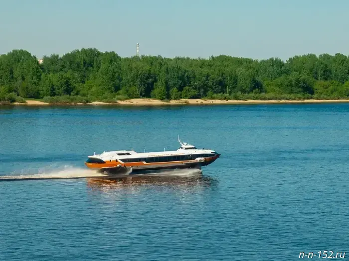 "Meteor" connected Nizhny Novgorod and Perm by a river route.