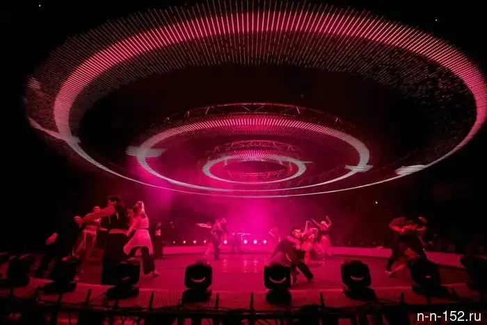 T2 presented a record-scale installation at the NUR festival in Kazan.