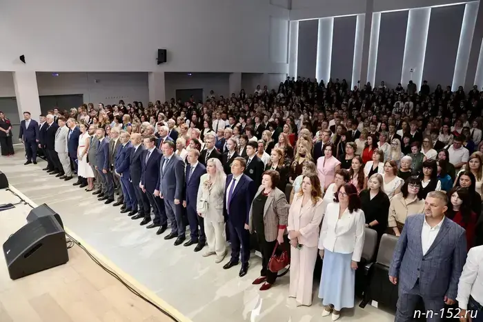 В Арзамасе открыли школу на 1500 мест, оснащённую собственной обсерваторией.
