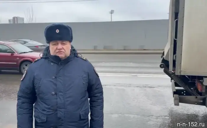 A truck fatally hit a pedestrian in Meshchera.