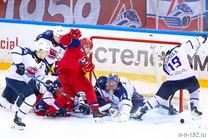Nizhny Novgorod's "Chaika" lost to "Loko" in the second match of the Kharlamov Cup semifinals.