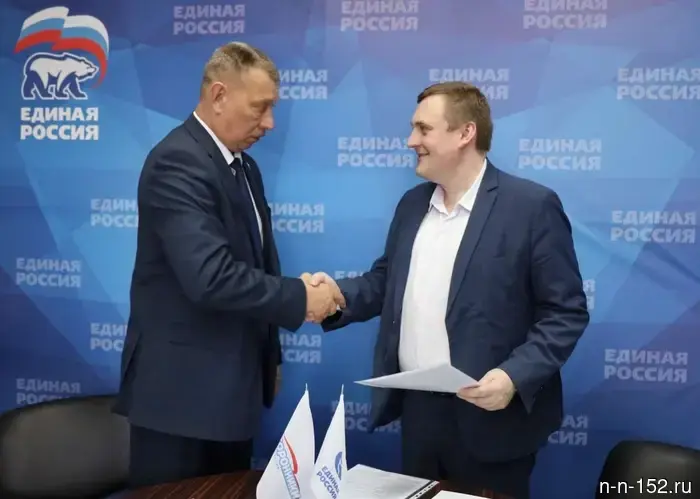 Владимир Паков: "Работа депутата увлекательна тем, что ты наблюдаешь настоящие изменения, способствующие улучшению жизни в регионе."