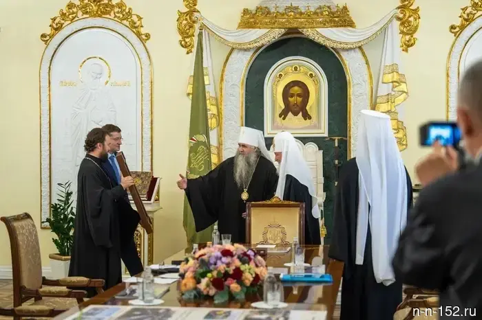 Gleb Nikitin discussed demographics and youth support with Patriarch Kirill.