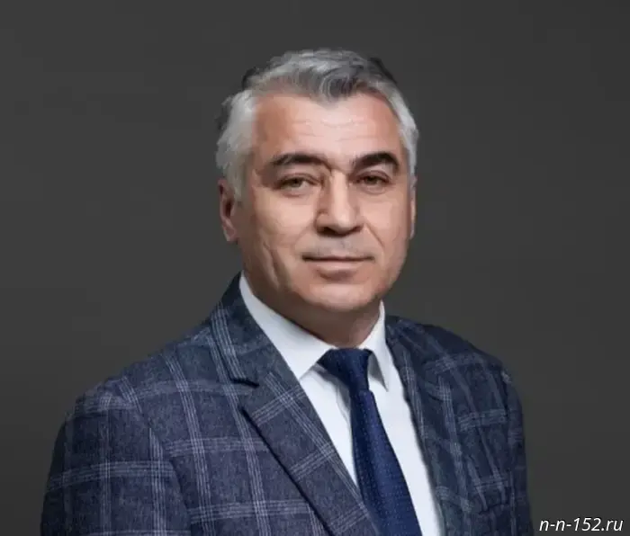 Head of Shakhnui, Oleg Dakhno, voluntarily stepped down from his position.