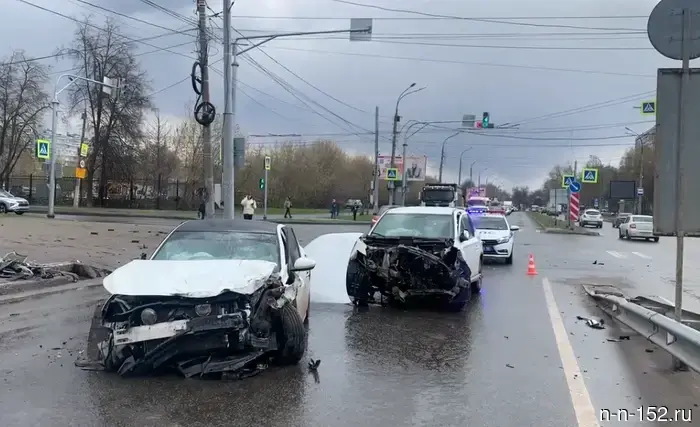 Four people were injured in a traffic accident on Krasnodontsev in Nizhny Novgorod.