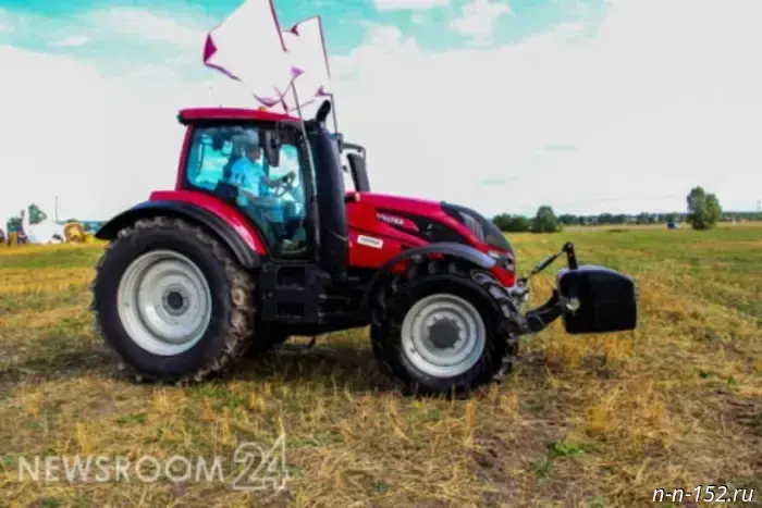 An Australian family joined the Feinstra farm in Nizhny Novgorod Oblast.