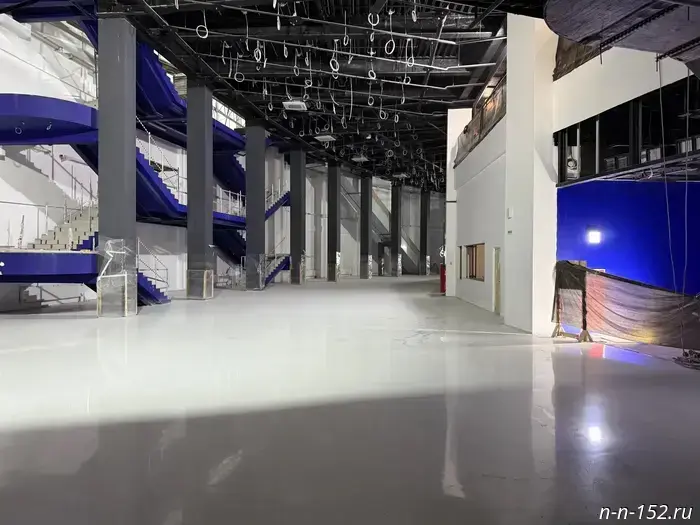 What the Ice Palace under construction on the Strelka looks like: fresh photos