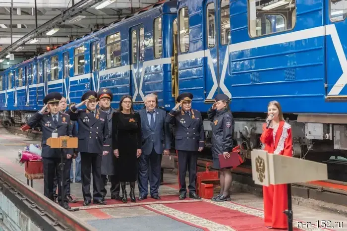 В Нижегородском метро был запущен «Вагон Победы».