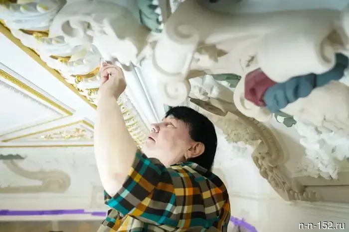 White and yellow gold will appear in the interiors of the Literary Museum.