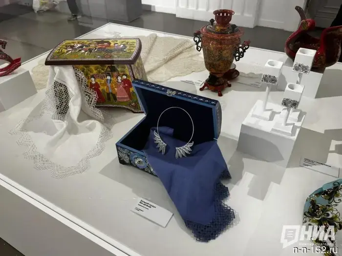 Lace and knives: the exhibition "Handmade" opened in Nizhny Novgorod