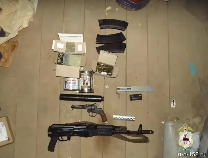 В Дзержинске обнаружено незаконное хранение оружия и боеприпасов.