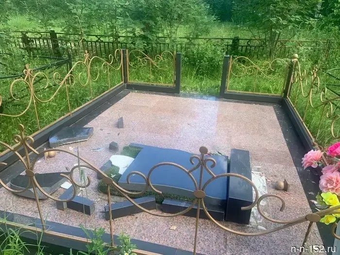 Vandals toppled and smashed tombstones in a cemetery in the Nizhny Novgorod region.
