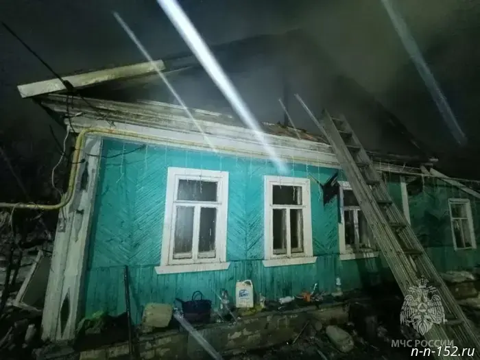 В результате пожара в Новом Доскине скончались два человека.