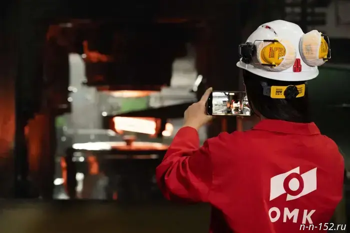 Half of the tourists visiting OMK factories choose career-guidance tours.