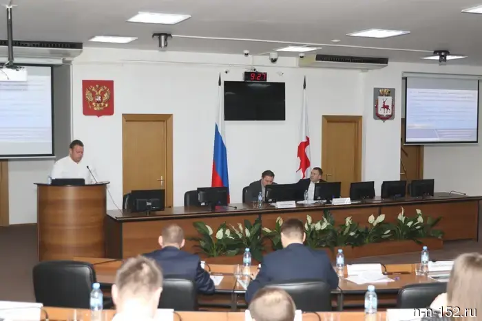 В Нижнем Новгороде было выписано штрафов на сумму 33,7 миллиона рублей за неправильную парковку самокатов.