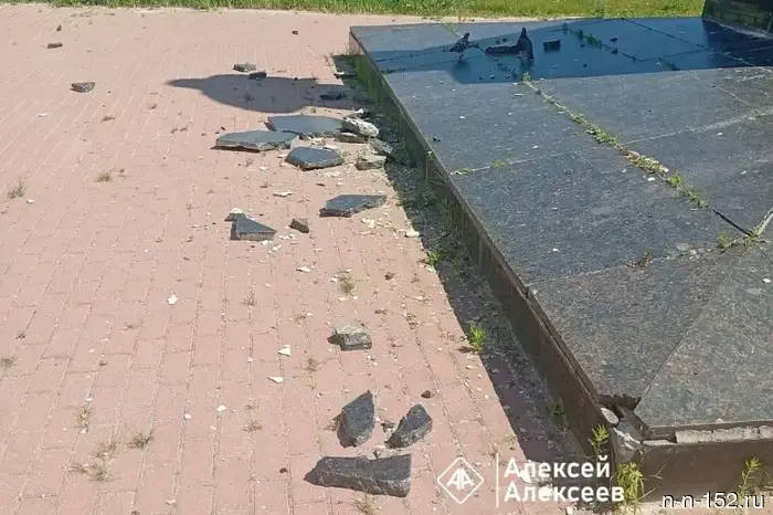 Памятник Маяковскому в Дзержинске будет отреставрирован к 2027 году.