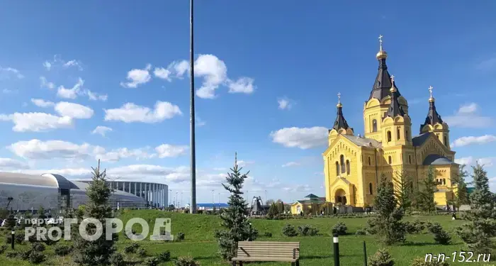 Знаменитый оперный певец даст концерт в Нижнем Новгороде рядом с собором Александра Невского.