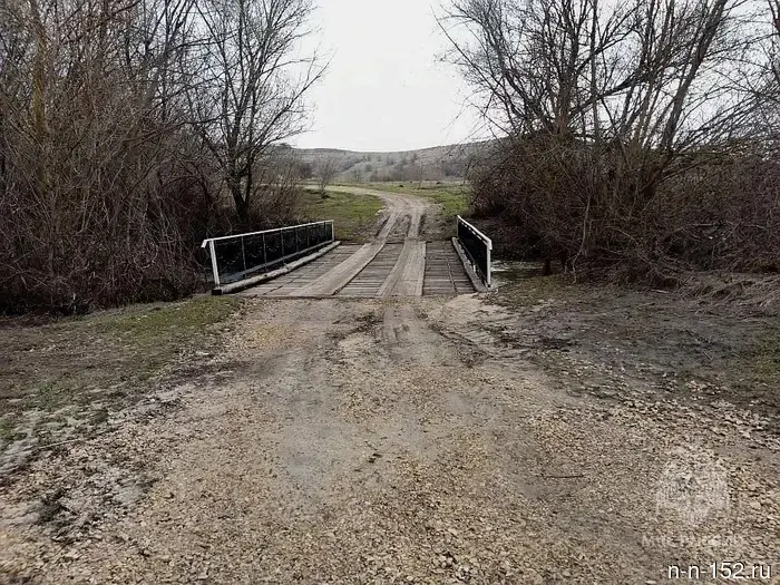 One bridge and part of the highway have cleared of water in the Nizhny Novgorod region.
