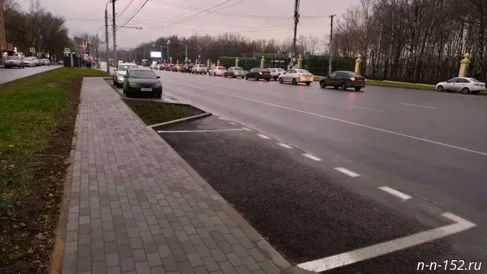 Вдоль парка "Швейцария" создано более 70 парковочных мест.