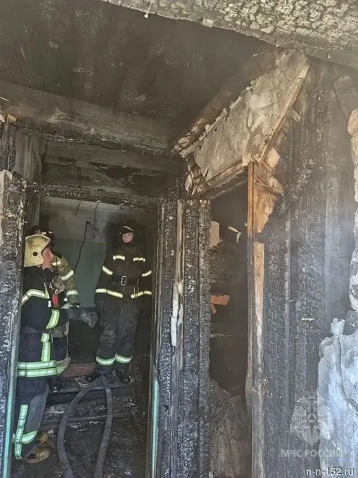 A child and four adults were rescued from a burning house in Nizhny Novgorod.