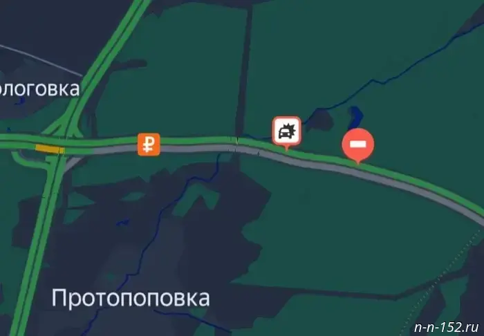 The M-12 highway was closed in the Nizhny Novgorod region due to a traffic accident.