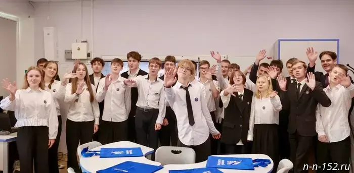 Свыше 1000 учеников из Нижнего Новгорода и Сухума приняли участие в цифровых экскурсиях в рамках проекта «Виртуальный гид: Мост дружбы».