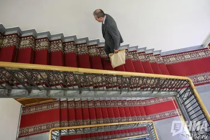 A Day in the State Duma: A Personal Perspective of a Nizhny Novgorod Journalist from the Corridors of Power