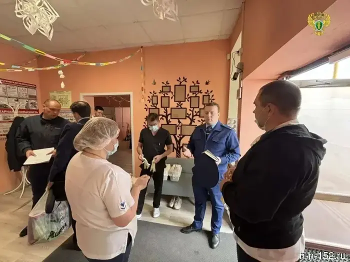 Прокуратура проводит проверку частного пансионата в Арзамасе после поступивших жалоб — видео.