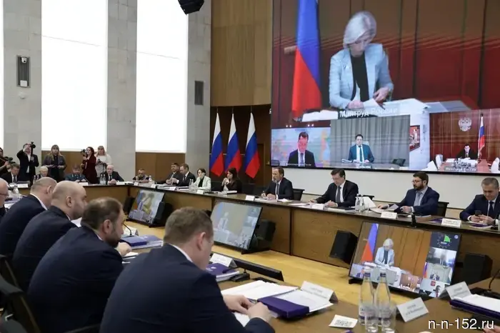 Глеб Никитин представил программу «Основа» в Приволжском федеральном округе.