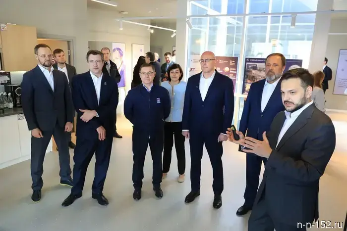 Dmitry Chernyshenko and Vladimir Yakushev visited the Nizhny Novgorod IT campus "Neimark".