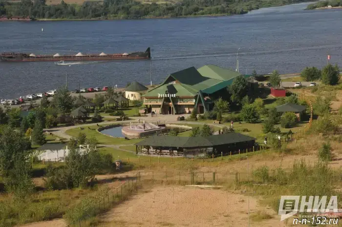 Нижегородский ресторан "Робинзон" был продан за почти 62 миллиона рублей.