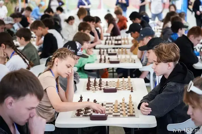 Sergey Karyakin played with the winners of the chess tournament "Sergey Karyakin Cup."